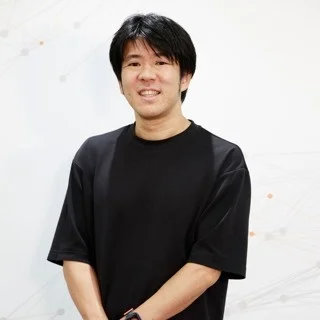 株式会社インティメート・マージャー
代表取締役社長　簗島 亮次