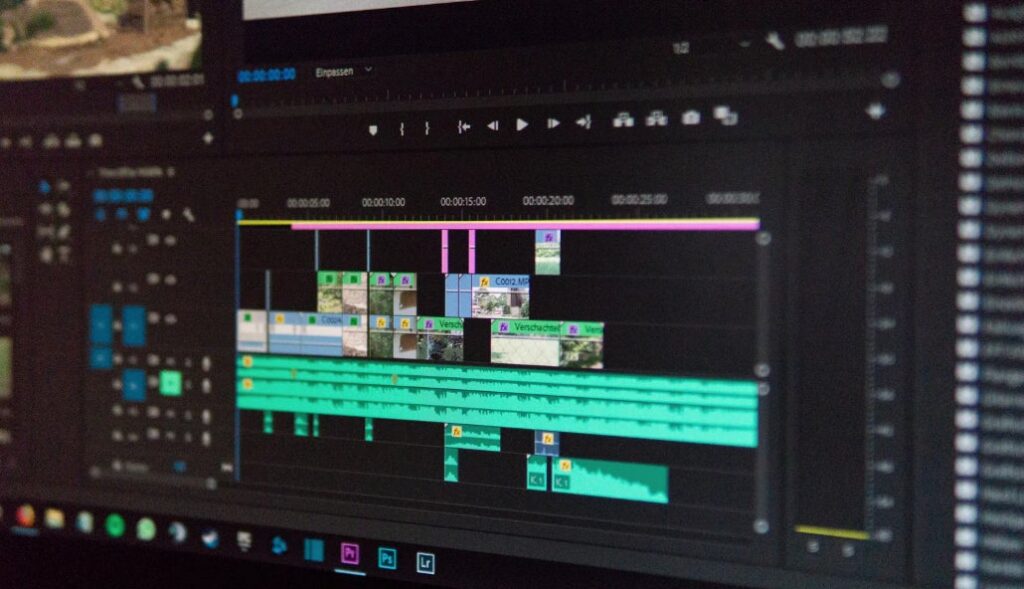 背景:若年層の「動画起点」の接触スタイルに対応