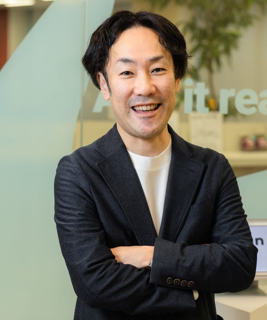 出戸端 信吾（株式会社SANN　常務取締役）