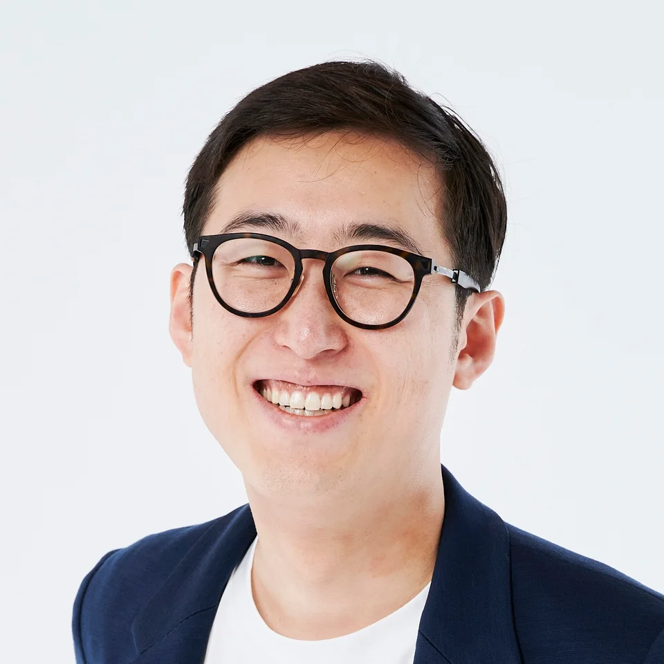 ① HubSpot Japan株式会社, パートナーデベロップメントマネージャー, Fumito Iwakura氏