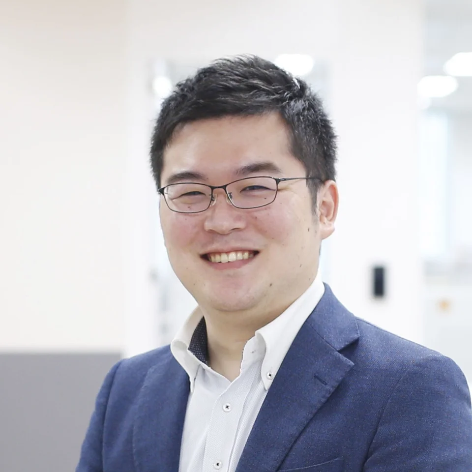 前岡 大輝（まえおか　だいき）　
ハッピーPR株式会社 代表取締役社長／中小企業診断士